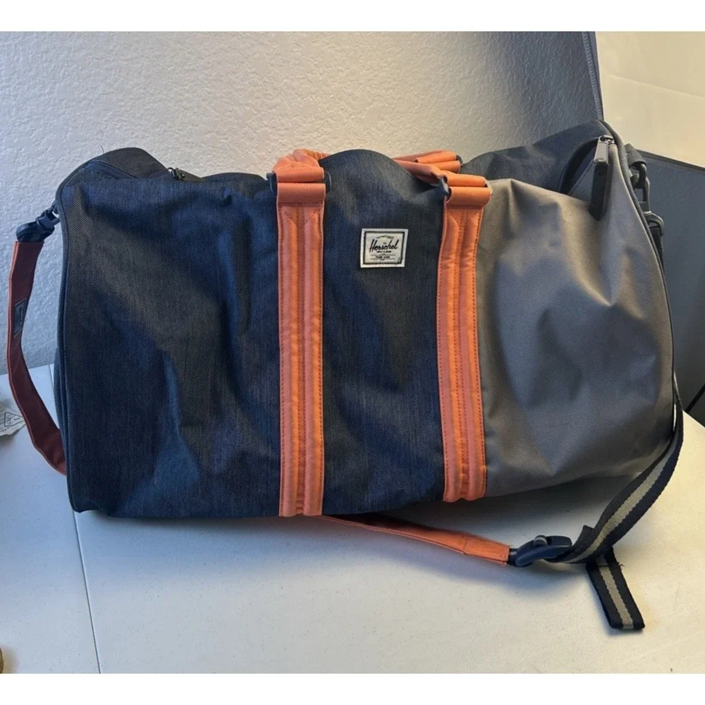 Herschel Supply Co Duffel Bag Blue Gray Weekender Travel Gym Overnight Tote